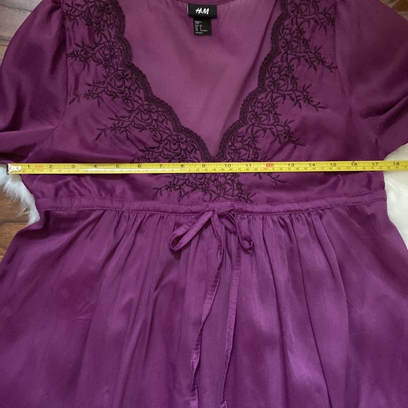 EUC H&M beautiful dress in size 8 - Picture 9 of 11